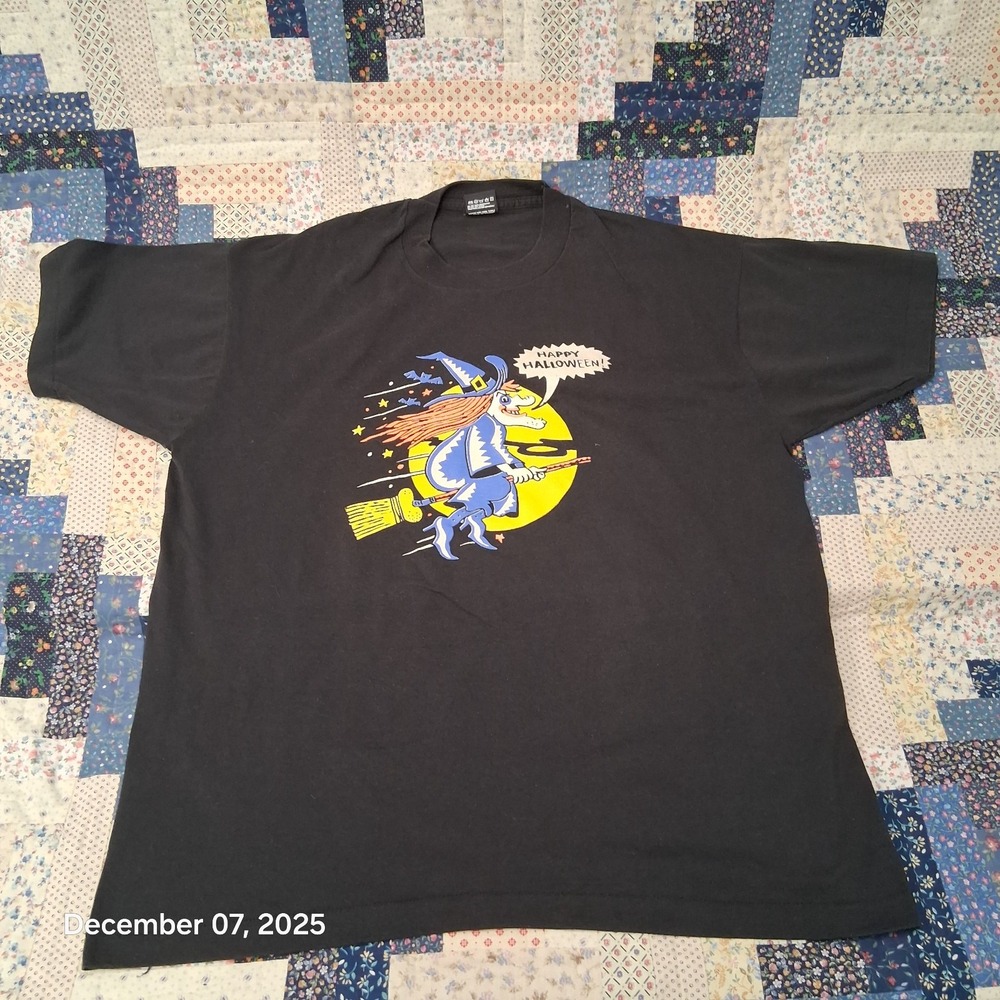 Vintage Happy Halloween Witch Broom Riding Black Single Stitch T Shirt BEST XL